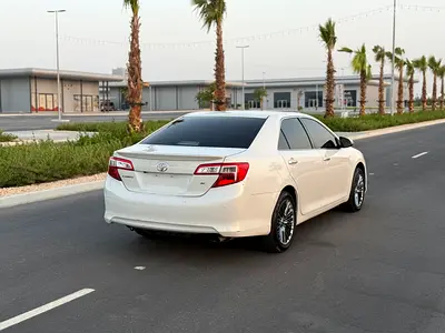 2015 Toyota CAMRY photo 7