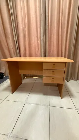 Office / Computer Table