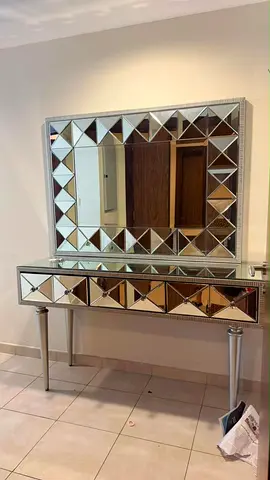 Mirrored Dressing Table with Large Decorative Mirror Good condition no damage