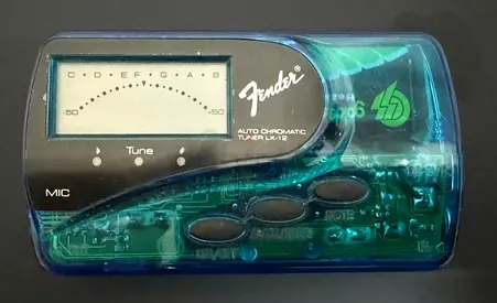 Fender LX-12 auto-chromatic guitar tuner