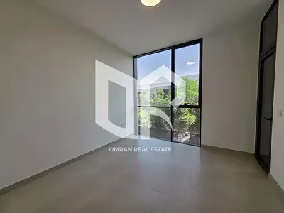 🏡 تاون هاوس غرفتين ماستر للبيع في مسار – الشارقة | سعر مميز وفرصة لا تُعوّض 🌿