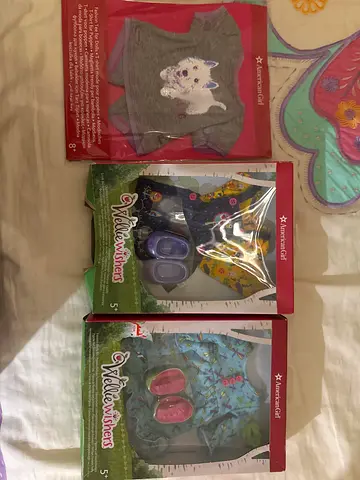 Set of 3 American Girl WellieWishers Doll Outfits - New in Box