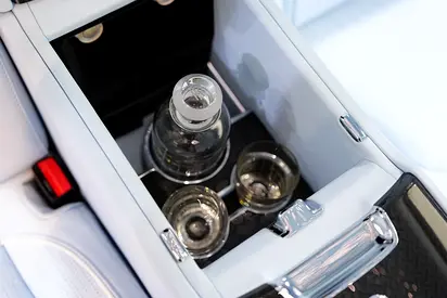 صورة 10 لـ 2025 ROLLS-ROYCE CULLINAN