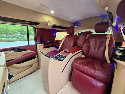 صورة 13 لـ 2018 Cadillac ESCALADE