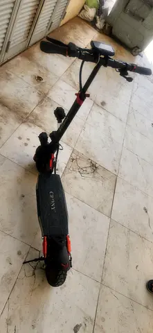 Crony T4 Electric Scooter Used electric scooter