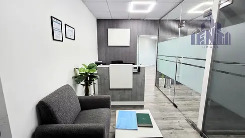 Unfurnished and upgraded Office