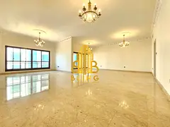 Astounding 4BHK With Parking | Sea View | Balconies