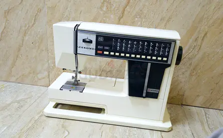 Stitching machine