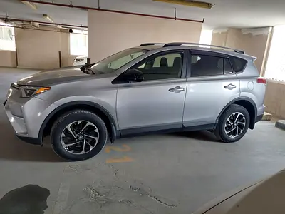 2018 Toyota RAV 4 — фото 4