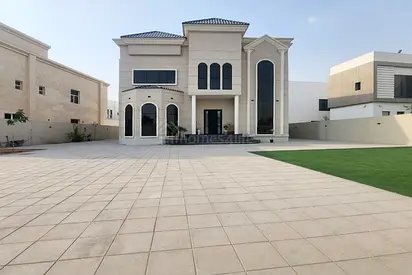 Brand New | Spacious Plot | 5BR + Maid | Luxurious
