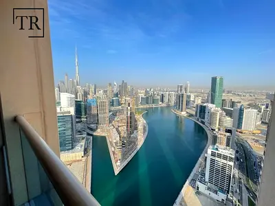 Elegant Layout |Modern Finishes| Scenic Burj Views