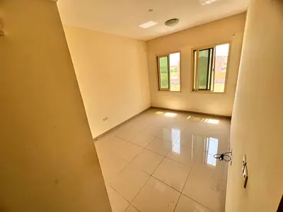 تاني ساكن - سكن عائلي - صاله منفصله - تكيف مركزي - صيانه فري - موقع حيوي