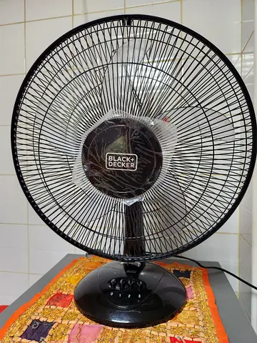 Black+Decker Electric Table Fan
