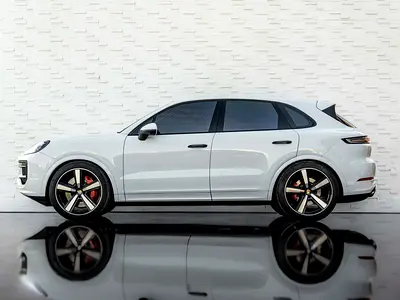 صورة 5 لـ 2024 Porsche CAYENNE