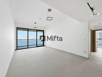 Sea View | Spacious Layout | Negotiable | Flex CHQ