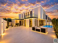 Corner villa overlooking a golf course, land area 4200 sq m, custom finishing with a private pool, p