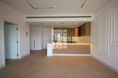 Upgraded/ Newly Renovated | Spacious | Vacant