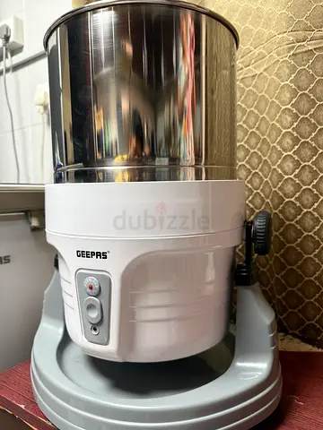 Geepas Electric Wet Grinder - Compact Stainless Steel Jar, immaculate Condition - used only once