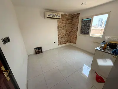 بسعر ممتاز جدا ومناسب للجميع مع صيانه فري ع المالك موقع متميز جدا ومناسب للجميع مع صيانه فري