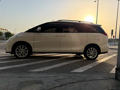 صورة 2 لـ 2020 Toyota PREVIA