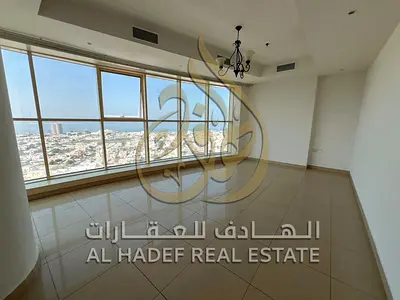 3-Bedroom Apartment with Living Room | Direct Gulf Sea View | Free A/C | Free Parking | Balcony | Prime Location