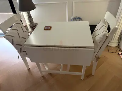 Dinning table