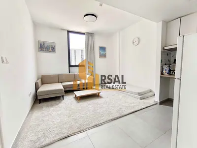 Fully Furnished Luxurious 1Bhk 2 Baths with All Amenities