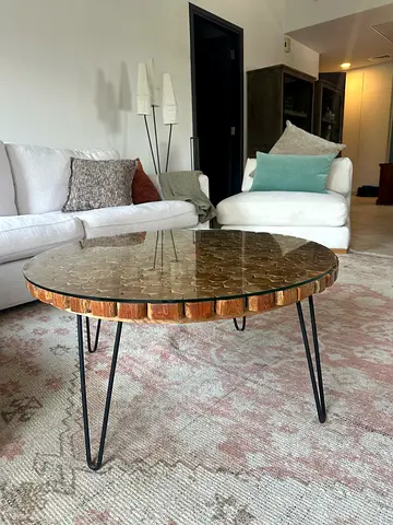 Round Wooden Top Coffee Table with Metal Hairpin Legs