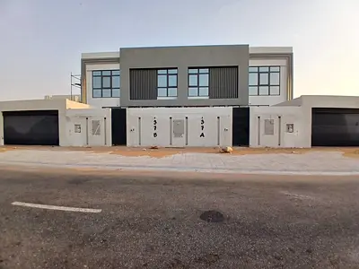 **فيلا جديدة للإيجار السنوي | أول ساكن | الحوشي – الشارقة** استمتع بالسكن في فيلا عصرية جديدة بتشطيبات فاخرة وجودة بناء عالية، تقع في منطقة الحوشي