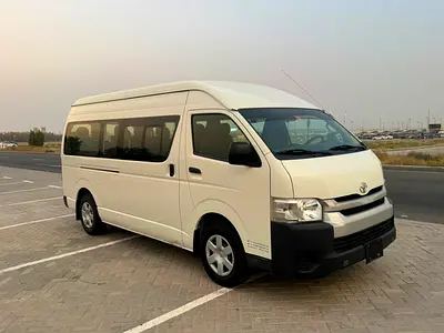 Toyota Hiace GL GCC Specs - Model 2018 Good condition 146,000 km