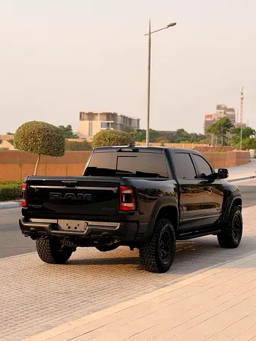 2021 RAM 1500 TRX 照片 4
