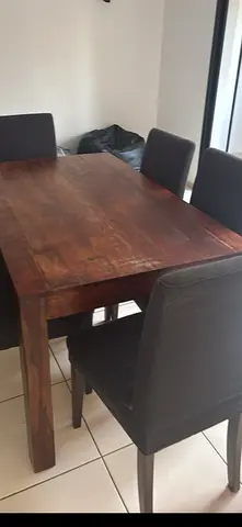Dinning table