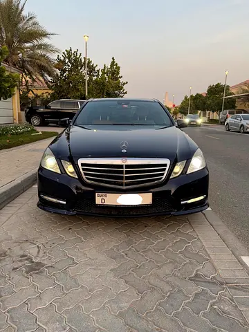 Mercedes-Benz E 300 | V6 | 2013 Avantgarde | Original AMG Kit | GCC Specs | Good Condition