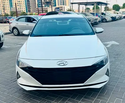 Hyundai Elantra GLS 2022 | GCC Specs |Good condition accident free full auto matic one owner uase