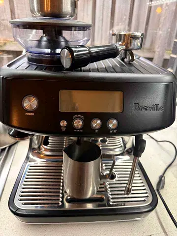Breville BES878BTR Barista Pro Espresso Machine