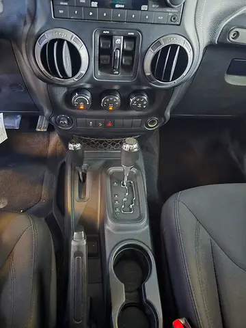 2017 JEEP WRANGLER 缩略图 13