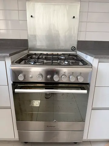 Ariston stainless steel gas oven and 5-burner stove - Excellent working condition