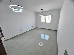 First occupancy with balcony, central air conditioning, and excellent spaces at a competitive price