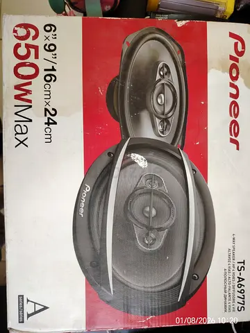 Pioneer 6x9 650W TS-A6977S Car Speakers (Pair) - Good Condition. Unused.