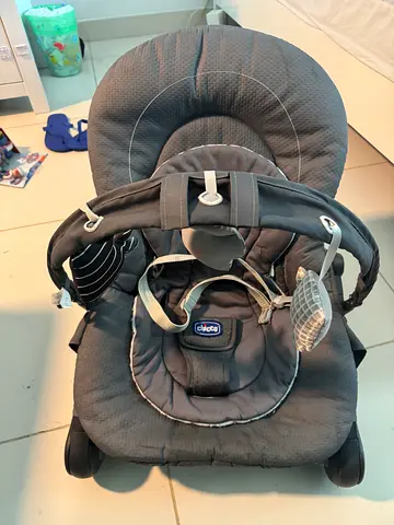 Chicco Baby Bouncer / Rocker – Excellent Condition