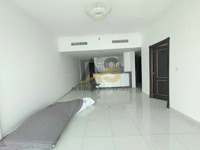 Spacious huge size 1bhk available for Rent in just 66k