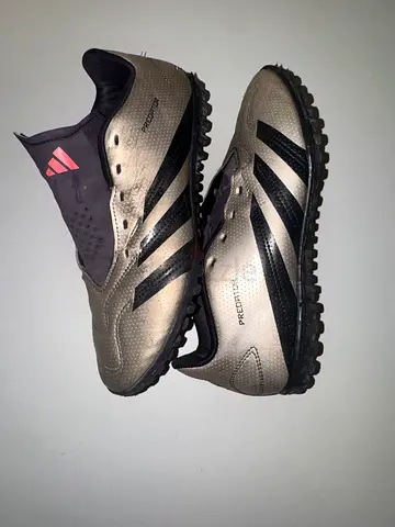 Adidas Predator Turf Football Shoes - Size 39eu - Used