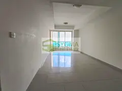 ONE BEDROOM | MID FLOOR | UNFURNISHED