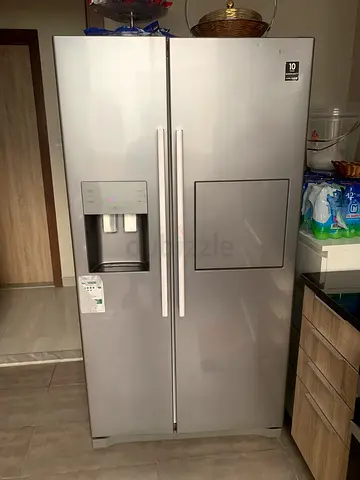 Samsung Side-by-Side Refrigerator with Water Dispenser - Silver, Good Condition