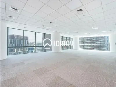 Grade A Fitted | Corner Office | 6 Parkings
