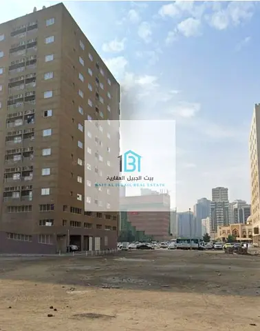 🌟 للبيع – أرض تجارية مميزة في النهدة – الشارقة موقع استراتيجي على شارع رئيسي بعرض 36 متر | تصريح بناء برج 21 طابق