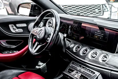 2019 Mercedes-BENZ E-CLASS 缩略图 9