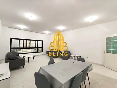 Alluring 3BHK With Maid Room & Closed Kitchen