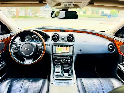 صورة مصغرة 17 لـ 2014 Jaguar XJ