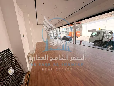 Showroom for Rent in Industrial Area 4 Directly on a Main Road, 1,500 Sq. Ft., Modern Finishing, Offices, Mezzanine, Central Air Conditioning, 3-Phase